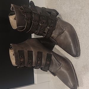 NWOT Freebird by Steven Size 9 Jayden